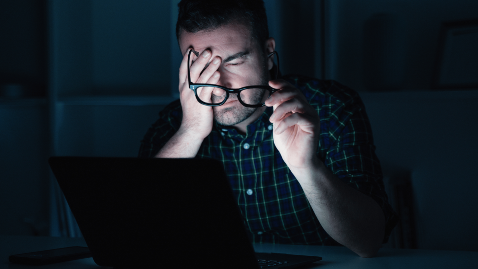 Battling Digital Eye Strain 7 Essential Tips for the Digital World